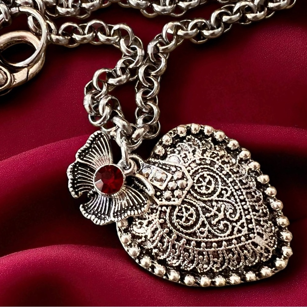 Beautiful Silver Toned Heart Necklace with Butterfly and Red Gem Charm 16.5” - Picture 7 of 17